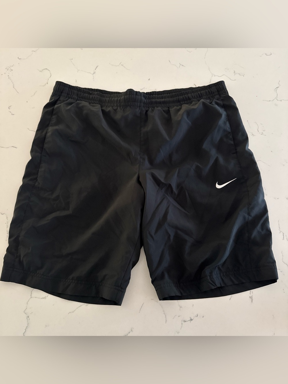 Nike Black Athletic Shorts Men’s Mesh Lined Drawstring Elastic Waist